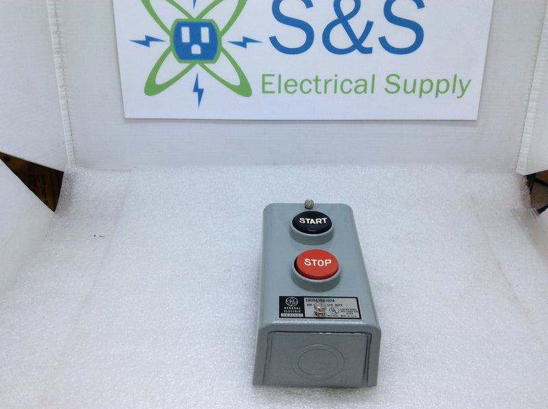 General Electric CR2943NA102A Pushbutton Start/Stop Station 600V Max (New Open Box)