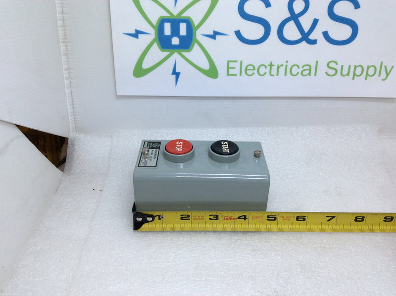 General Electric CR2943NA102A Pushbutton Start/Stop Station 600V Max (New Open Box)