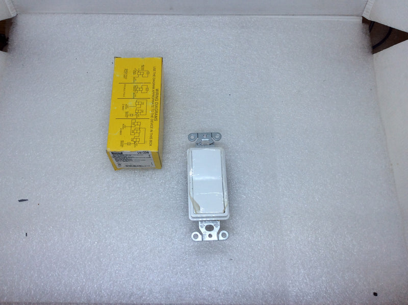 Hubbell DS120W Single Pole White Decorator Switch 20a 120/277v
