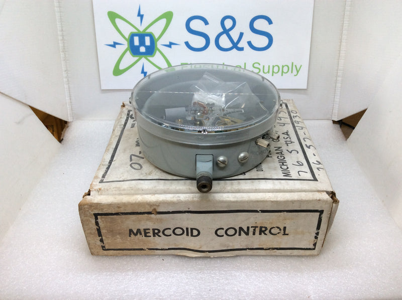 Mercoid DA-31-804-6 Series DA Bourdon Tube Pressure Switch Mercury Swi