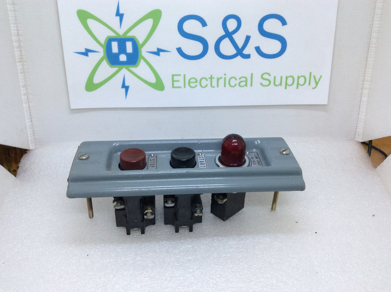 Westinghouse Type HD Push Button Station Style 32A7919G37 600V With Lamp Circuit 440V