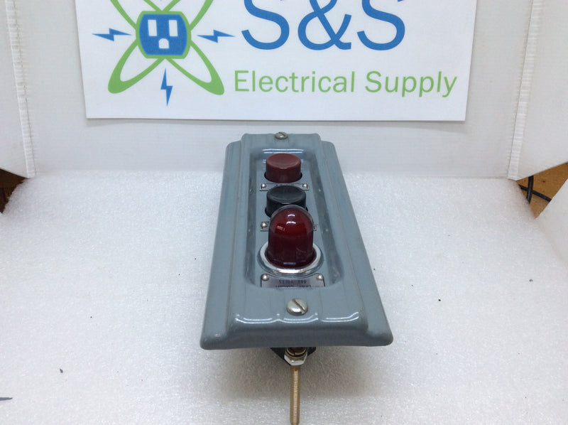 Westinghouse Type HD Push Button Station Style 32A7919G37 600V With Lamp Circuit 440V
