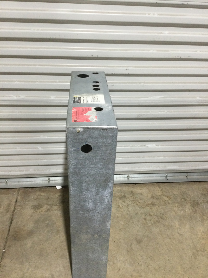 General Electric AEF3301MBX MLO 125A 208Y/120V Distribution Panel 30 Cir 3Ph 4 Wire (Please See Photos)