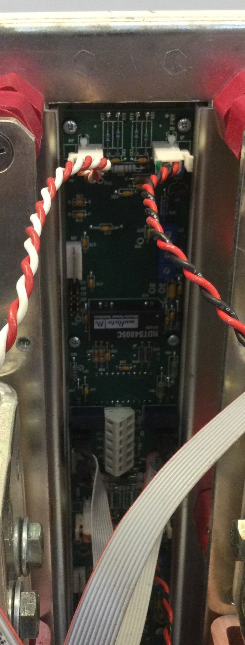 Telect 007-0001-2602: Mini Battery Distribution Circuit Breaker Bay, D