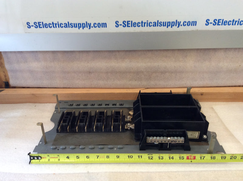 ITE Walker/Weco P1002A 100A 240VAC Single Phase 7 1/2Hp 10 Circuit Fuse Panel Interior