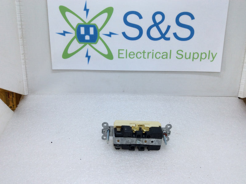 Hubbell 2152-I 2 Pole 3 Wire 15A 125VAC Duplex Receptacle Nema 5-15R (New Open Box)