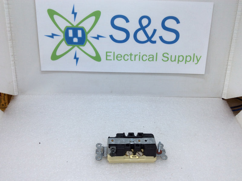 Hubbell 2152-I 2 Pole 3 Wire 15A 125VAC Duplex Receptacle Nema 5-15R (New Open Box)