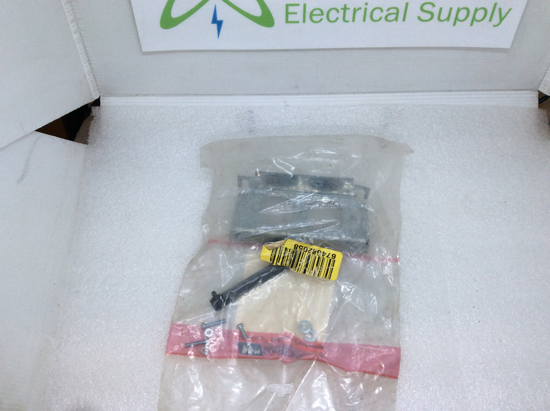 Wiremold CIHT-D Duplex Receptacle Bracket For Recessed Floor Box (New Open Box)