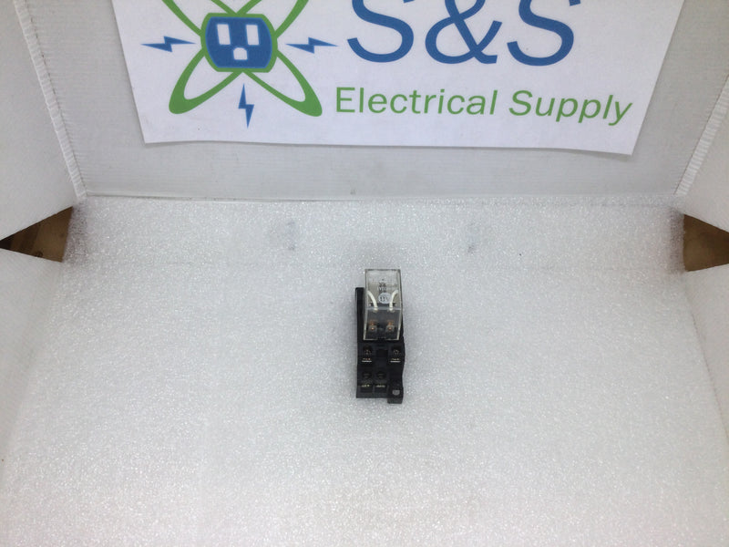 Allen-Bradley 700-HF32A1, 120/240VAC, 50/60Hz, 1/3Hp, 10A, Ice Cube Relay with 8 Terminal Base