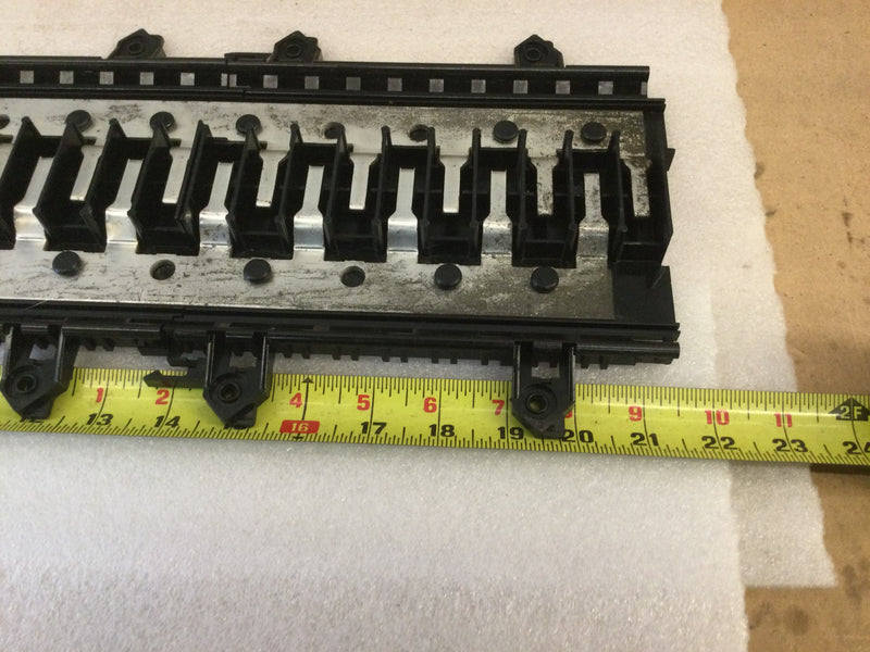 Square D QO140M200P 200A 40 Circuit 120/240VAC Main Breaker Panel Guts Only