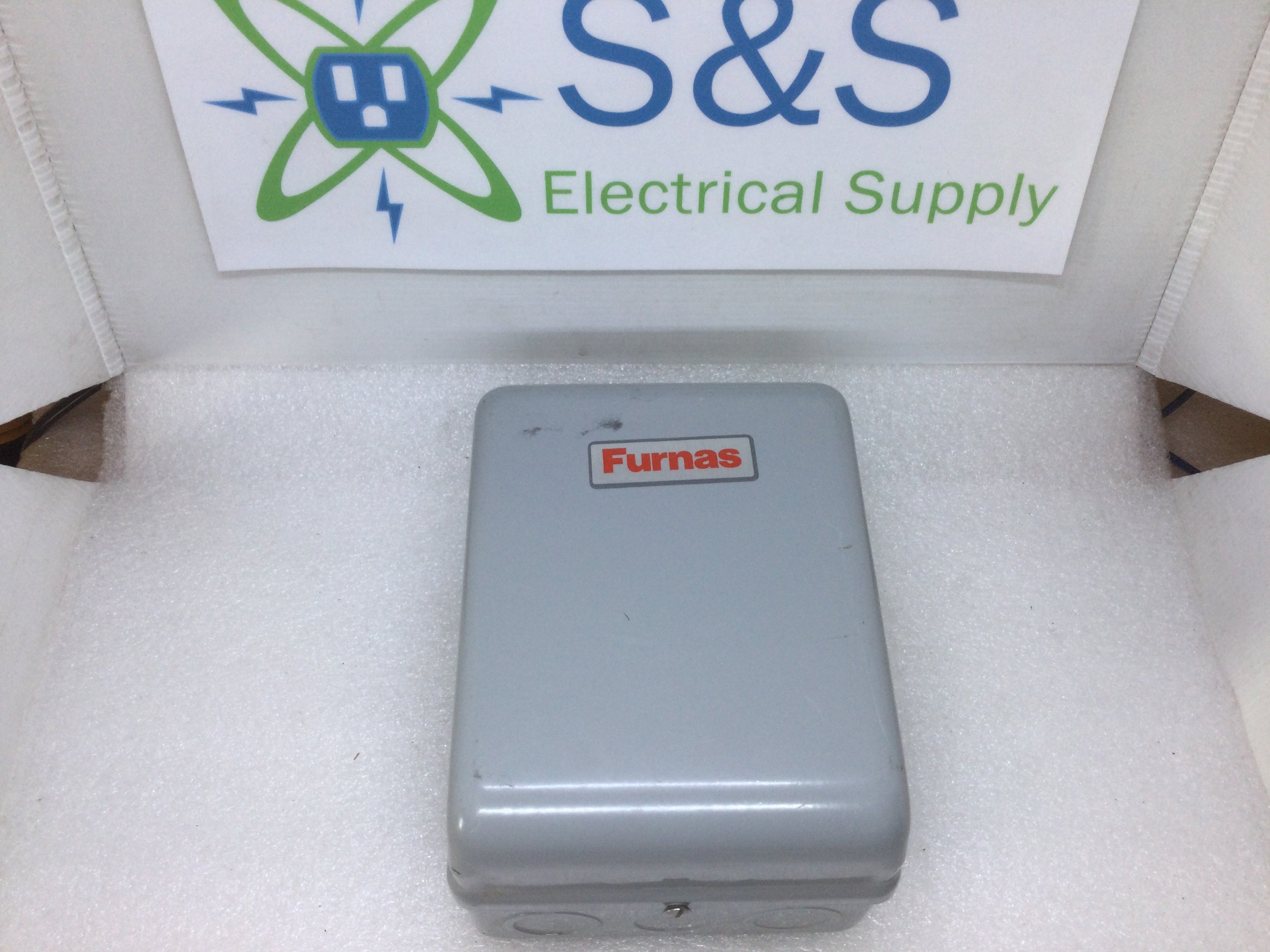 Furnas 49D28179001 2 or 3 Conductor Contact Block Enclosure (Box Enclo