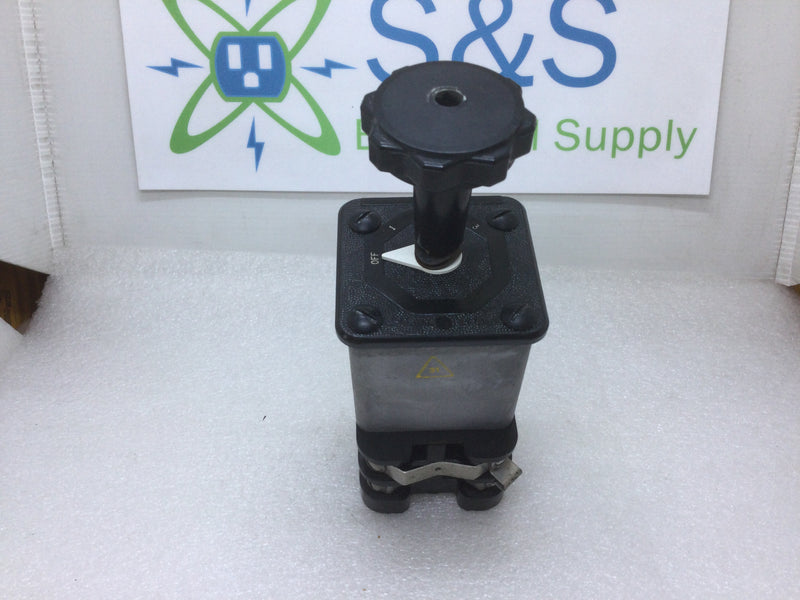 General Electric 10AA003 Type SBM Switch 3 Position Rotary Control Switch