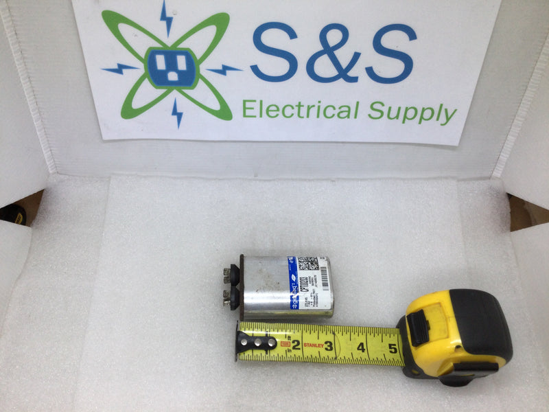 GE Genteq, 7.5 uF MFD x 440 VAC, Oval Motor Run Capacitor, 27L695BX, CPT00203