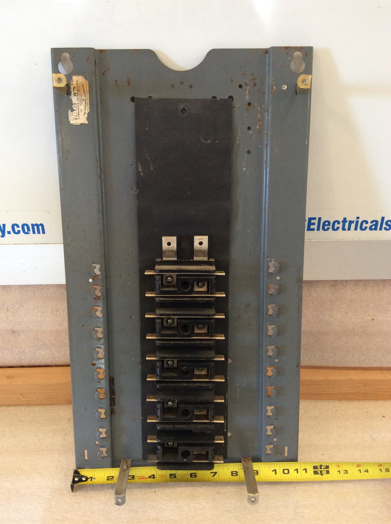 ITE/Siemens Type EQ-P Load Center 10 Space 20 Circuit 120/240V AC (W) 11" x (H) 19 3/4"