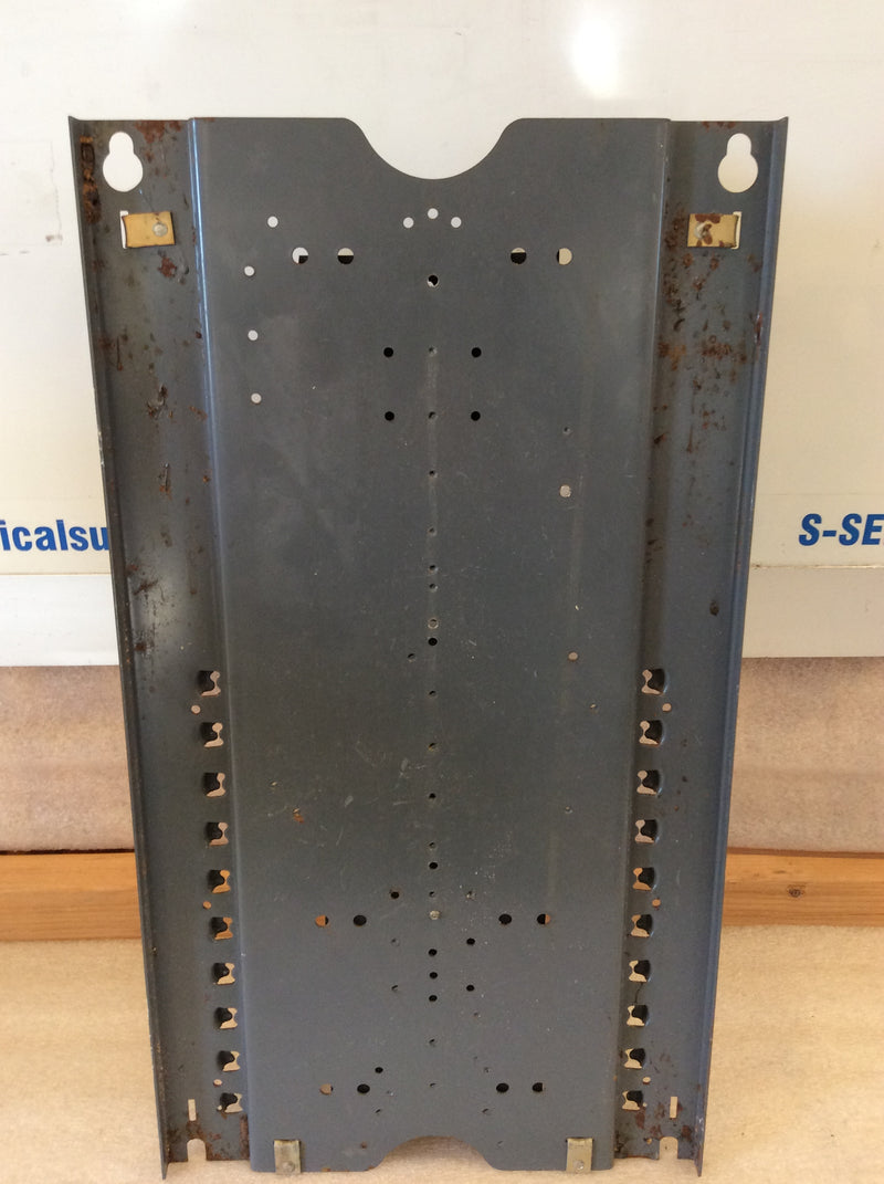 ITE/Siemens Type EQ-P Load Center 10 Space 20 Circuit 120/240V AC (W) 11" x (H) 19 3/4"