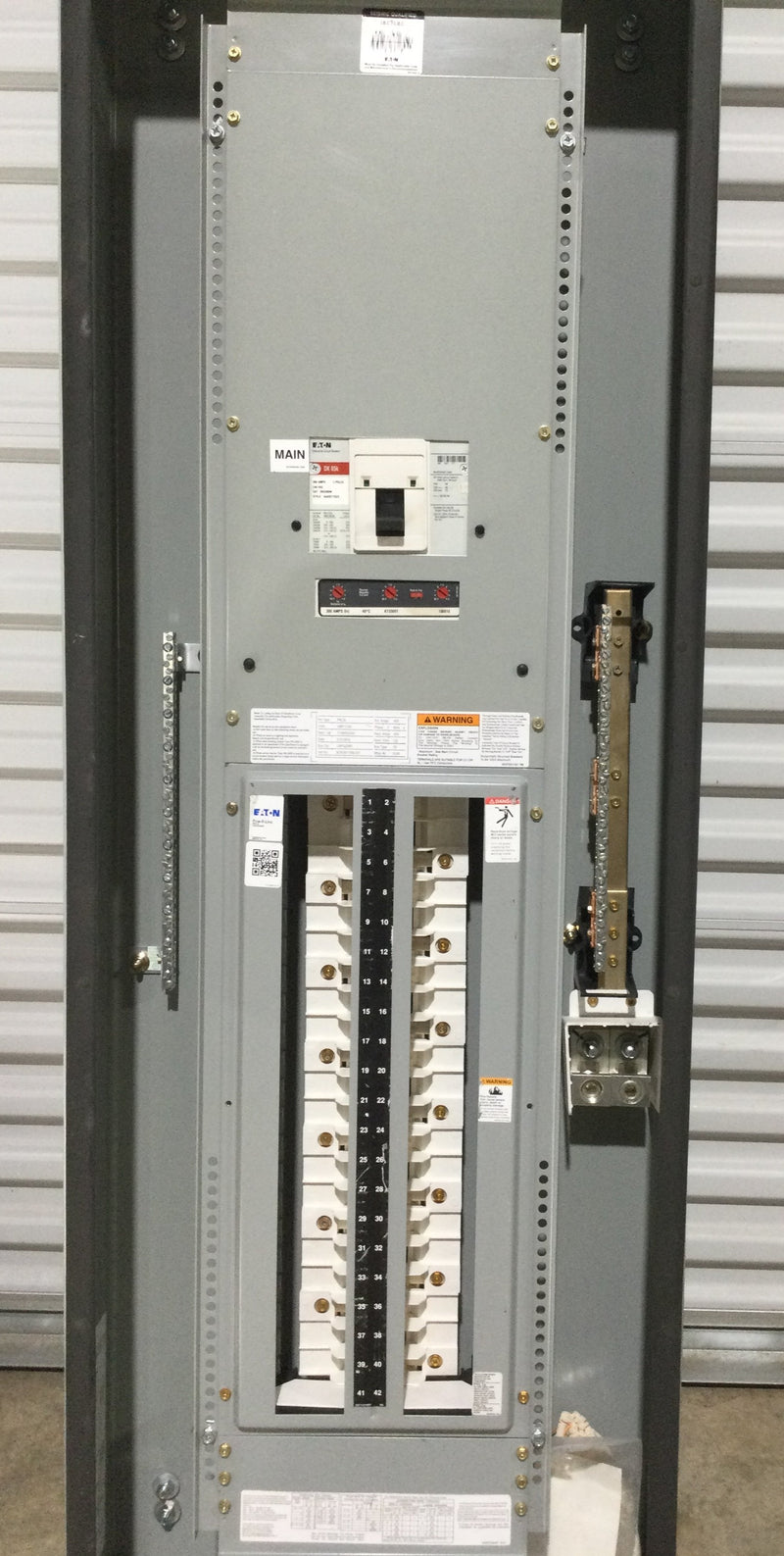 Eaton/Cutler-Hammer: (PRL2A/42), 400A Max, 208Y/120V, 3Ph/ 4 Wire, 42 Circuit, 300A Main Breaker Included, Trip