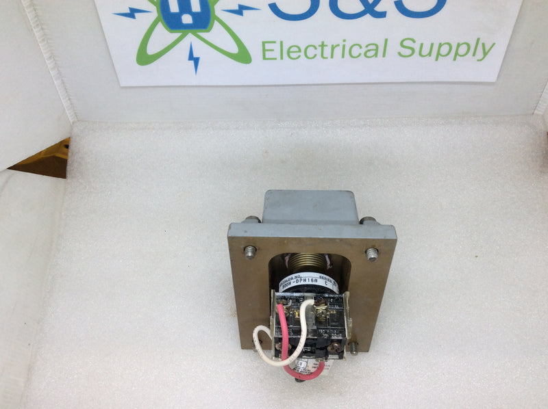 Allen-Bradley 800H-NP33 Assembled Control Station Dual Pushbutton Start/Stop 1 Pilot Light