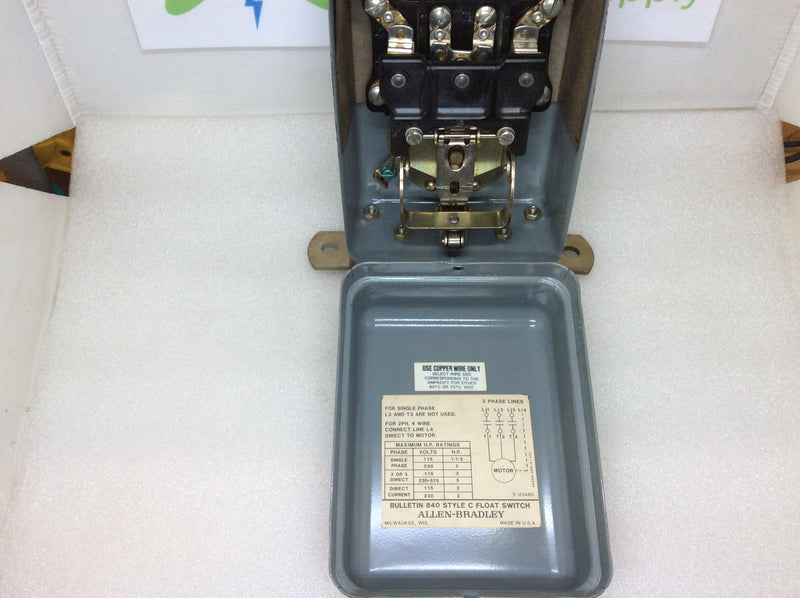 Allen-Bradley 840-C1 1/3Phase 600VAC @ 5Hp Max Series A Type 1 Float Switch Style C (New)