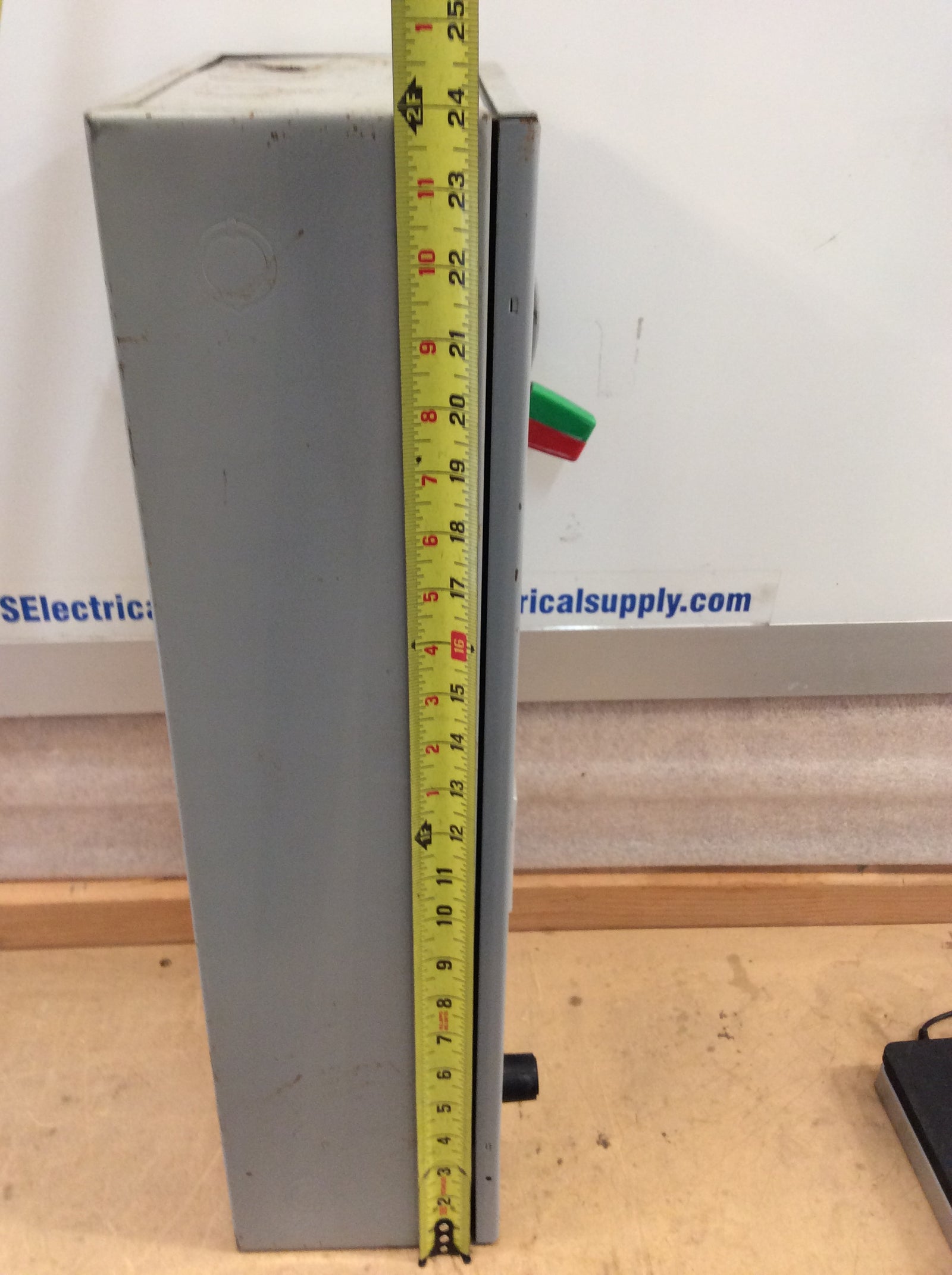 300 Line Box GE/General Electric 300-Line Control CR308C1**2PAAAAA 3 Phase 30A 600V