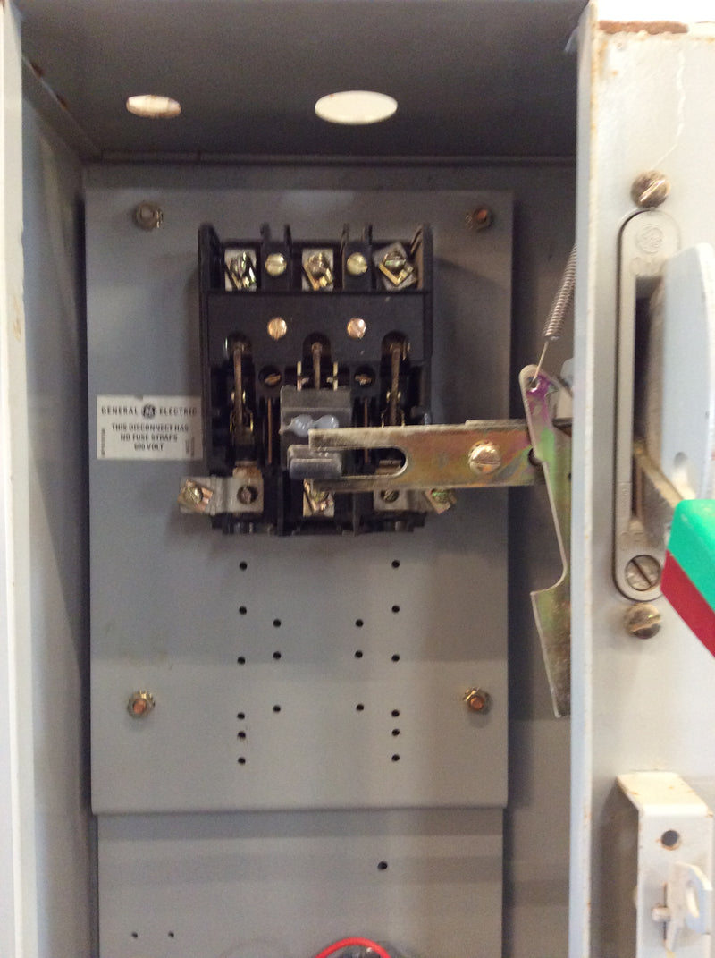 General Electric 300-Line Control CR308B6**AAAA 3 Phase 30A 600VAC Combination Motor Controller