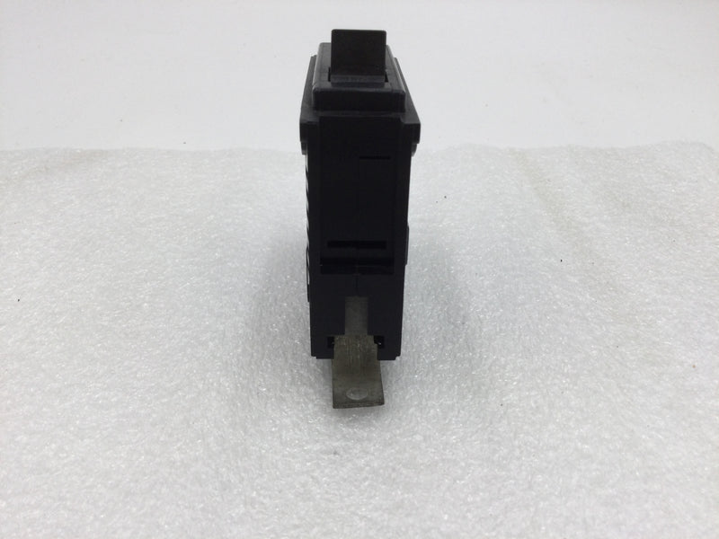 GTE/Sylvania Challenger BQ130 30 Amp Single Pole Bolt on Circuit Breaker