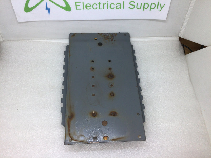 Eaton-Cutler Hammer CH8R Interior/Buss 8 Circuit 100 Amp 120/240v Single Phase 3 Wire