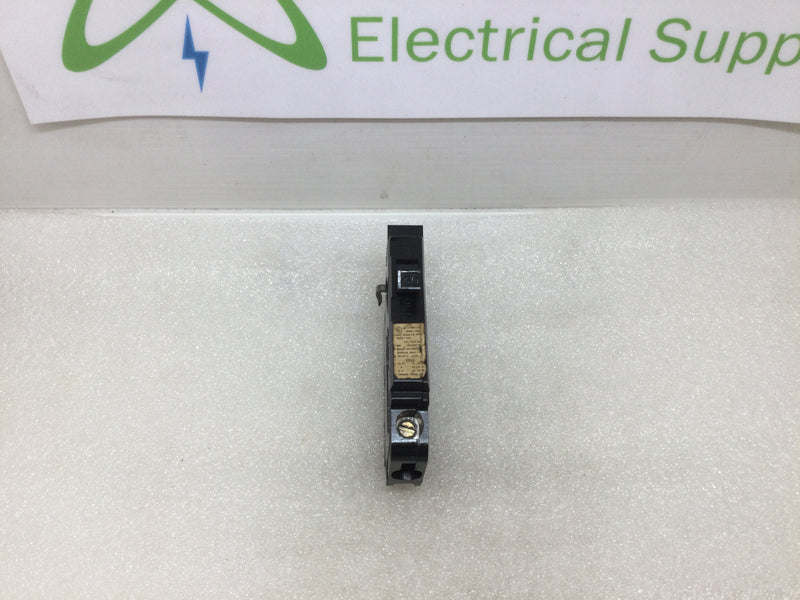 Crouse-Hinds MH130 30 Amp 1 Pole MH Circuit Breaker