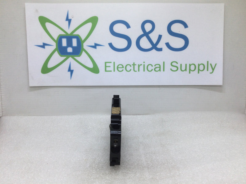 Crouse-Hinds MH130 30 Amp 1 Pole MH Circuit Breaker