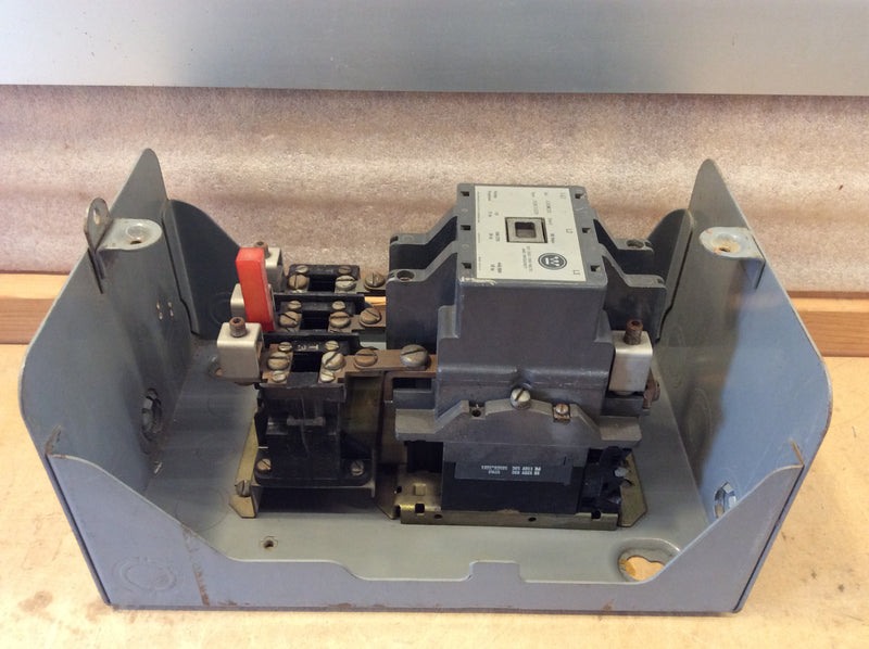 Westinghouse A200M3CX 3 Phase 90A Size 3 110V @ 15Hp - 600V @ 50Hp Max Enclosed Motor Control