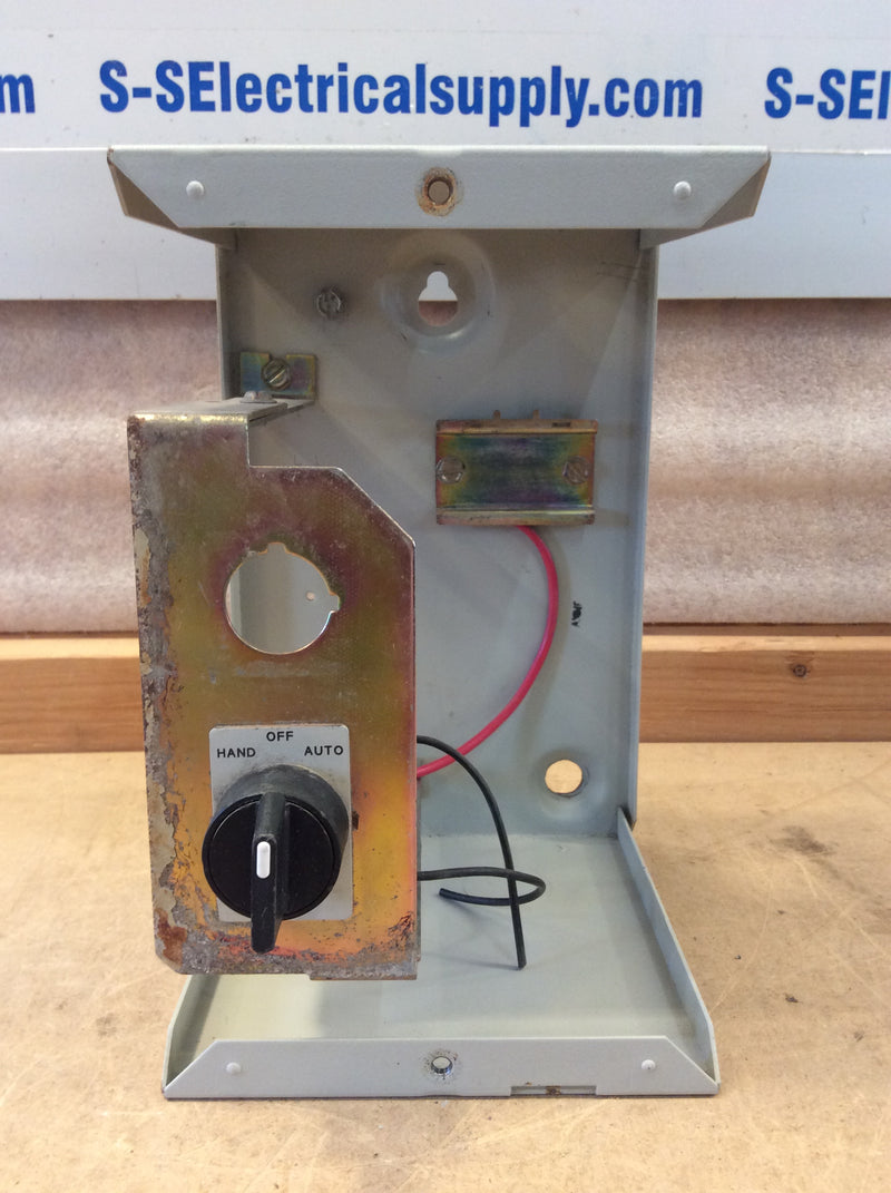 Allen-Bradley Bulletin 109-A09AT3 120VAC 60Hz Non-Reversing Starter Enclosure (Enclosure Only)