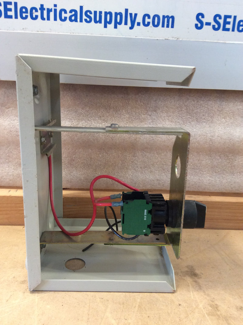 Allen-Bradley Bulletin 109-A09AT3 120VAC 60Hz Non-Reversing Starter Enclosure (Enclosure Only)