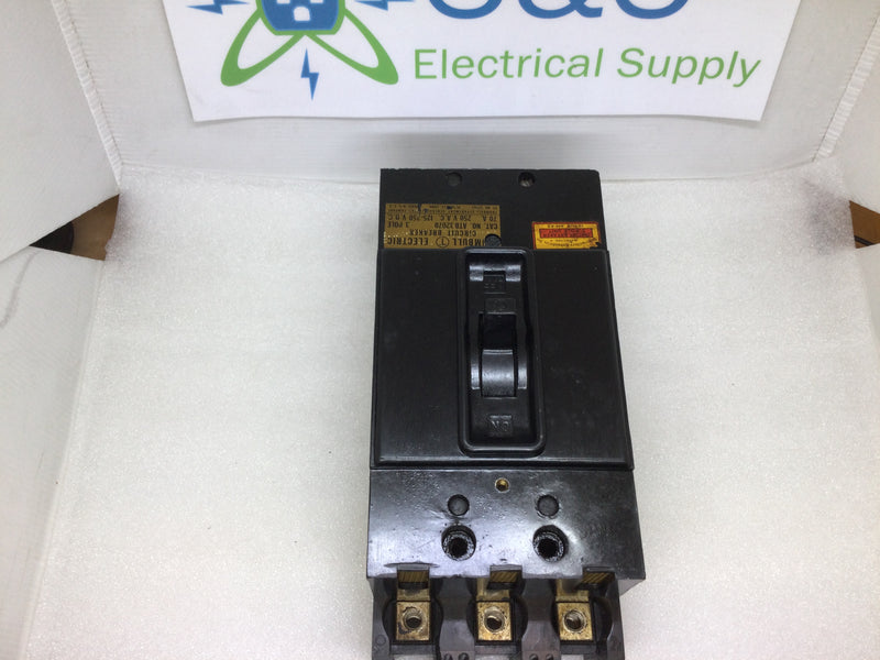 Trumbull Electric/Ge Atb32070 3 Pole 70a 250vac Type Atb Circuit Breaker
