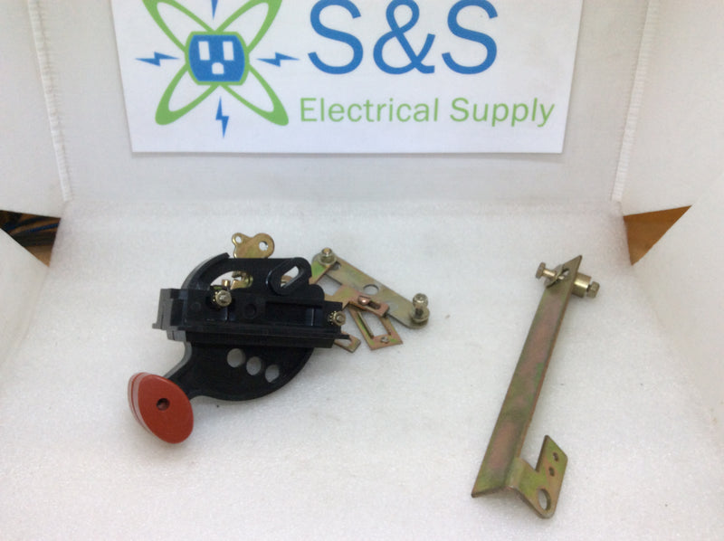General Electric Motor Control Center Unit Bucket L-58-869/204B4050VT Lever On/Off Switch