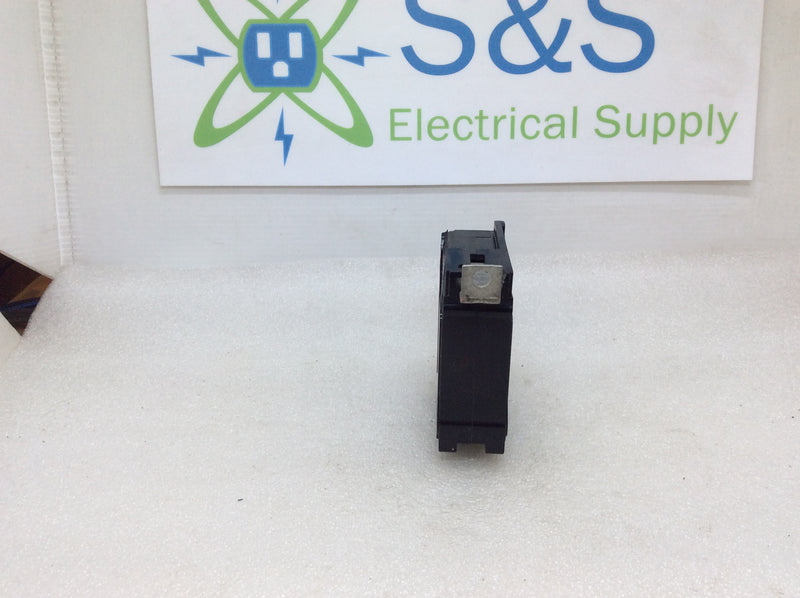 GTE/Sylvania Challenger BQ130 30 Amp Single Pole Bolt on Circuit Breaker