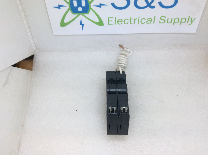 Cutler-Hammer CH215GFT 2 Pole 15A 120/240VAC Class A Type CH GFCI Protected Circuit Breaker