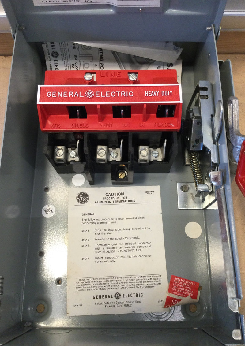 GE/General Electric THN3361RH Heavy Duty Safety Switch, 30a, 600vac, 3 Pole, Non-Fused, Nema3r Outdoor