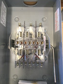 Siemens 9804-8547 30a, 3ph, 600vac, Oh/Ug Service, Hq-13 Term. Meter Socket, Nema3r Enclosure